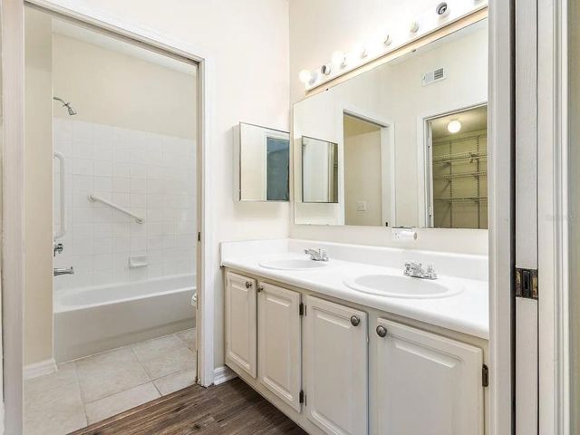 10000 SW 52ND AVENUE 99, Gainesville, FL 32608