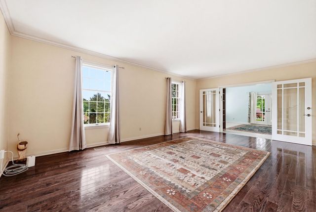 68 Camelot Drive, Huntington, WV 25705
