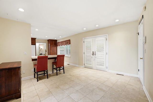 68 Camelot Drive, Huntington, WV 25705