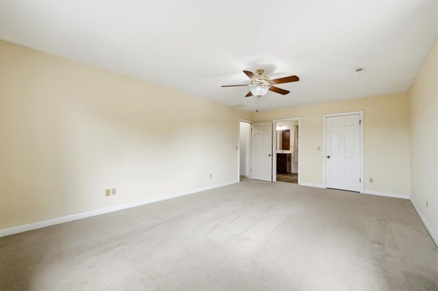 68 Camelot Drive, Huntington, WV 25705
