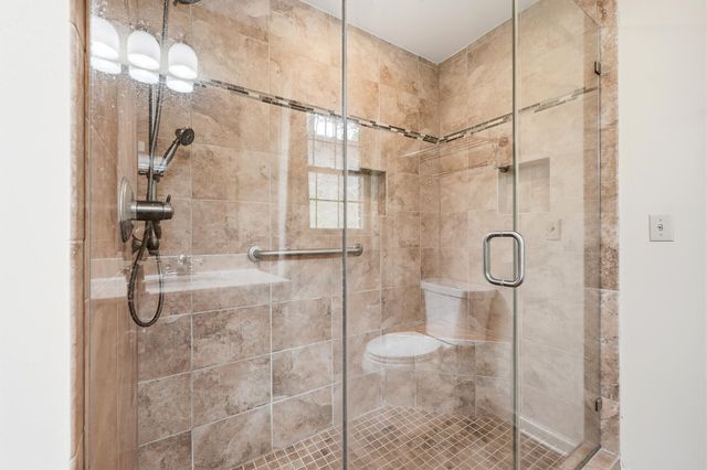 68 Camelot Drive, Huntington, WV 25705