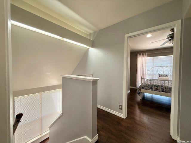 8642 Fredericksburg Rd Apt 701, San Antonio, TX 78240