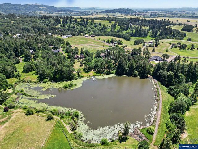 10725 Oak Dr SE, Salem, OR 97306
