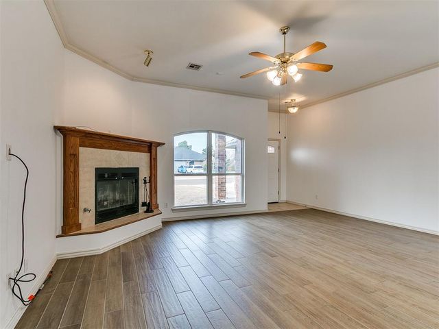 2340 Fruitful Drive, Midwest City, OK 73130