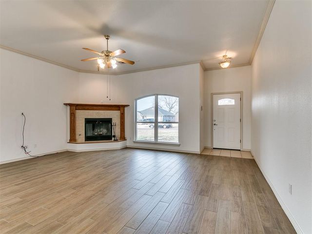 2340 Fruitful Drive, Midwest City, OK 73130