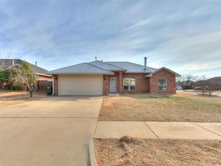 2340 Fruitful Drive, Midwest City, OK 73130