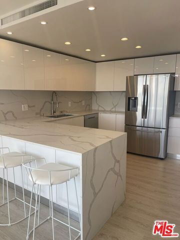 2160 E Century Parkway 1109, Los Angeles, CA 90067
