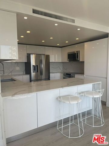 2160 E Century Parkway 1109, Los Angeles, CA 90067
