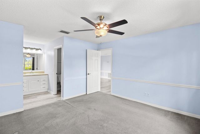 610 NW Billiar Avenue, Port St. Lucie, FL 34983