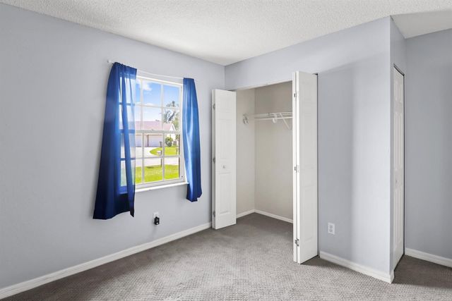 610 NW Billiar Avenue, Port St. Lucie, FL 34983