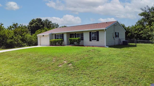 610 NW Billiar Avenue, Port St. Lucie, FL 34983