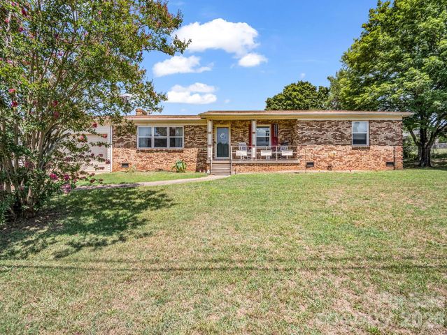 1206 Wyanoke Avenue, Shelby, NC 28152
