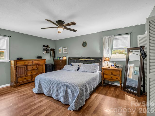 1206 Wyanoke Avenue, Shelby, NC 28152
