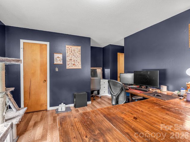 1206 Wyanoke Avenue, Shelby, NC 28152