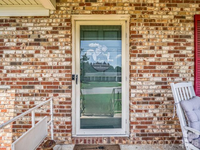 1206 Wyanoke Avenue, Shelby, NC 28152