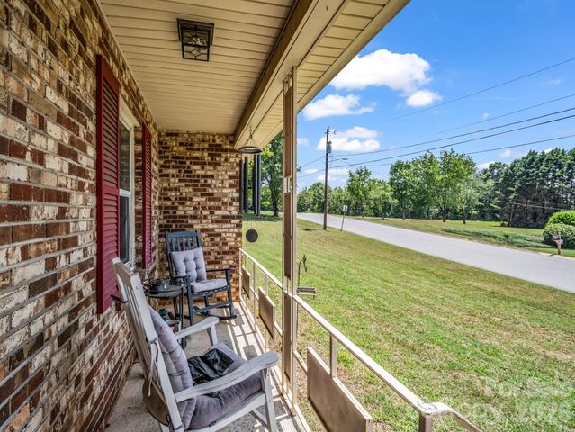 1206 Wyanoke Avenue, Shelby, NC 28152
