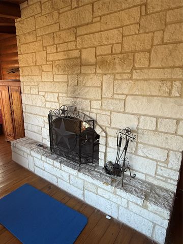 10857 County Road 4718, Larue, TX 75770