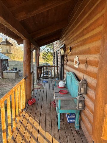 10857 County Road 4718, Larue, TX 75770