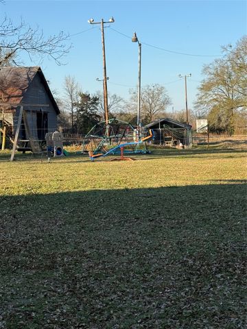 10857 County Road 4718, Larue, TX 75770