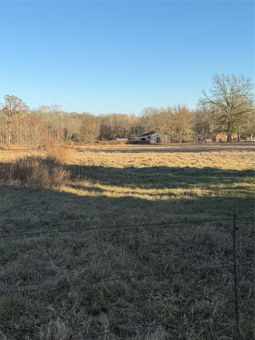 10857 County Road 4718, Larue, TX 75770