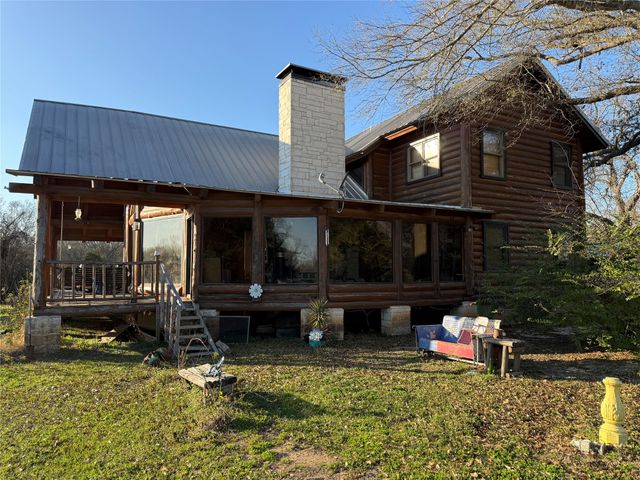 10857 County Road 4718, Larue, TX 75770