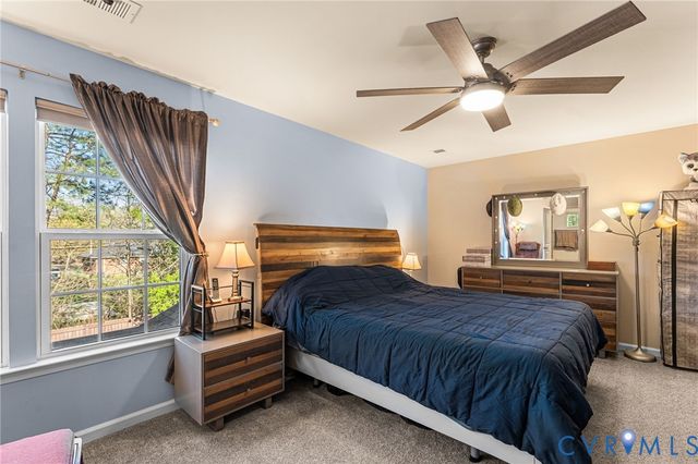 325 Taylor Farm Ln, Sandston, VA 23150