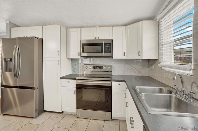 187 Pinto Street, Golden, CO 80401