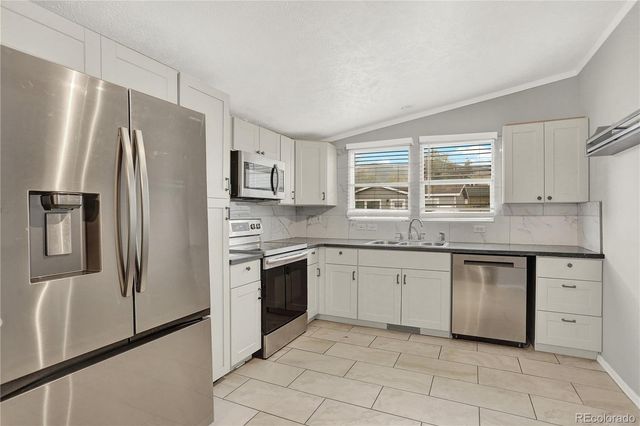 187 Pinto Street, Golden, CO 80401