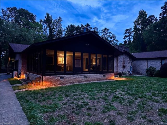 6955 Harlow Drive, High Point, NC 27263