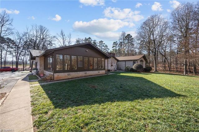 6955 Harlow Drive, High Point, NC 27263