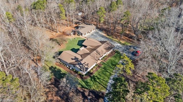 6955 Harlow Drive, High Point, NC 27263