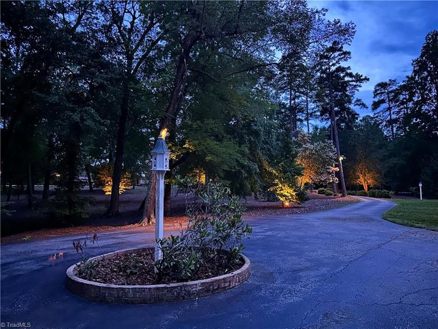 6955 Harlow Drive, High Point, NC 27263
