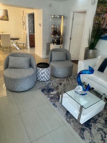 4174 Inverrary Dr 304, Lauderhill, FL 33319