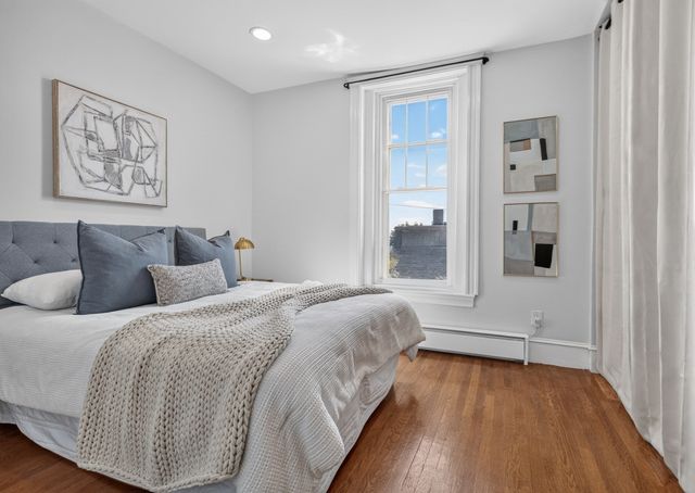 44 Beacon St 4, Chelsea, MA 02150