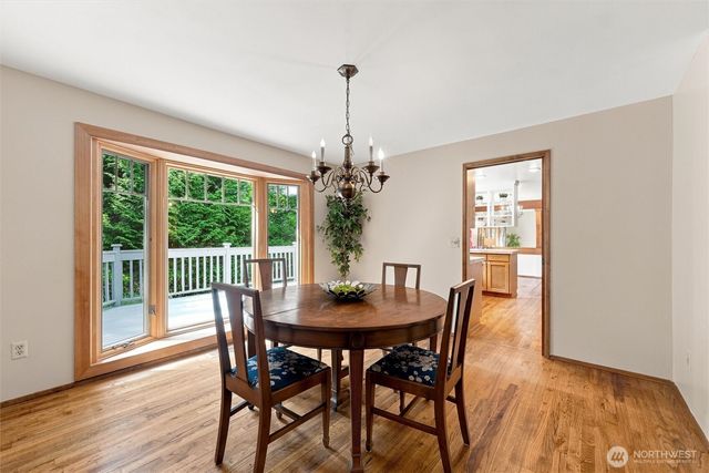 2615 93rd Place NE, Clyde Hill, WA 98004