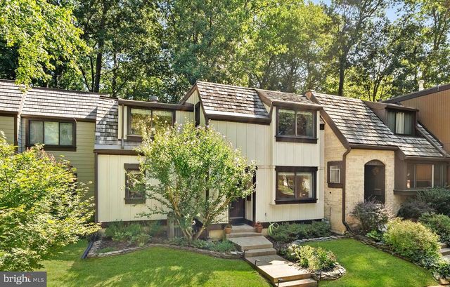 1629 BENTANA WAY, Reston, VA 20190