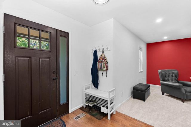 1629 BENTANA WAY, Reston, VA 20190