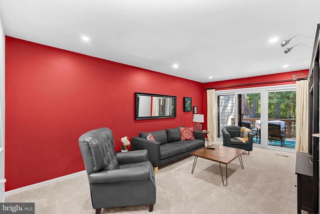 1629 BENTANA WAY, Reston, VA 20190