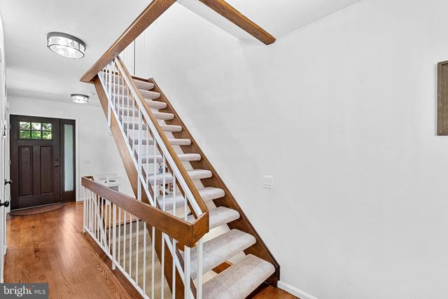 1629 BENTANA WAY, Reston, VA 20190