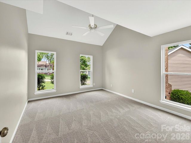9716 Pernell Lane, Charlotte, NC 28213