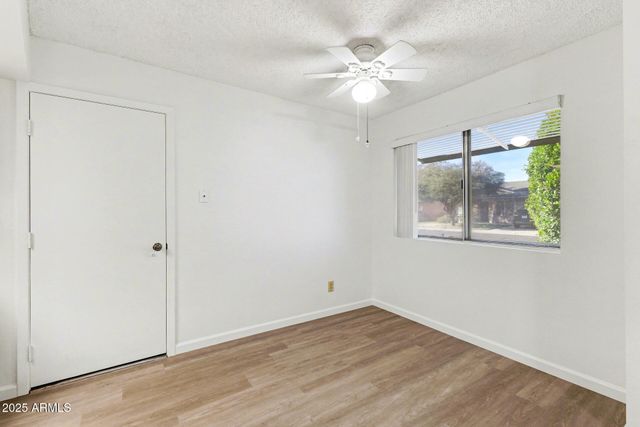 9919 N 97TH Drive A, Peoria, AZ 85345