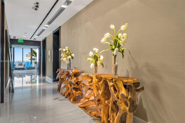 19575 Collins Ave 12, Sunny Isles Beach, FL 33160