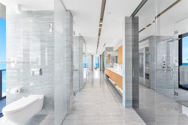 19575 Collins Ave 12, Sunny Isles Beach, FL 33160