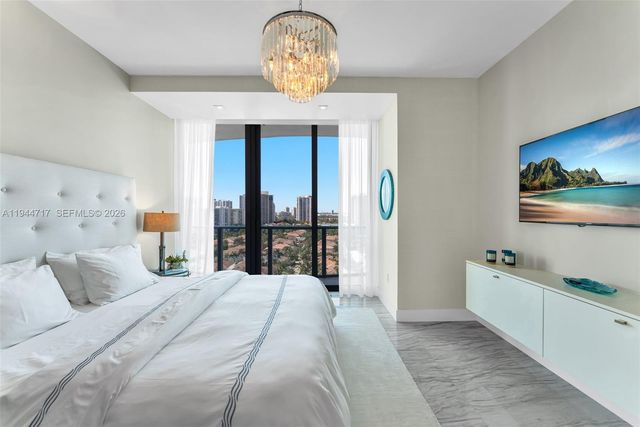 19575 Collins Ave 12, Sunny Isles Beach, FL 33160