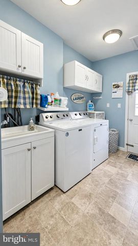 9 TINSMITH LN, Marlton, NJ 08053