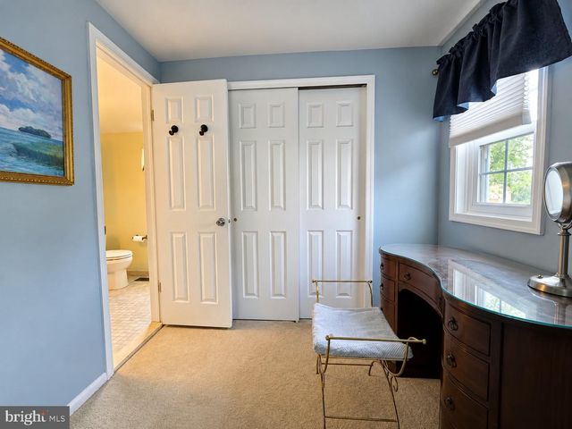 9 TINSMITH LN, Marlton, NJ 08053