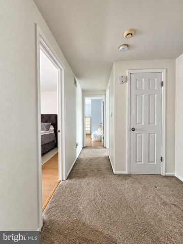 9 TINSMITH LN, Marlton, NJ 08053