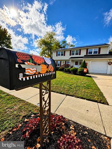 9 TINSMITH LN, Marlton, NJ 08053