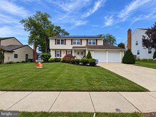 9 TINSMITH LN, Marlton, NJ 08053
