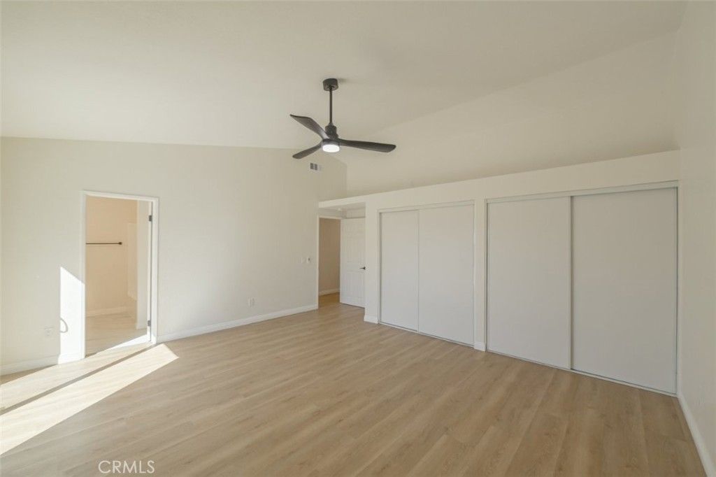 Image 16 of property listing at 211 W Columbine Avenue, Rialto, CA 92377